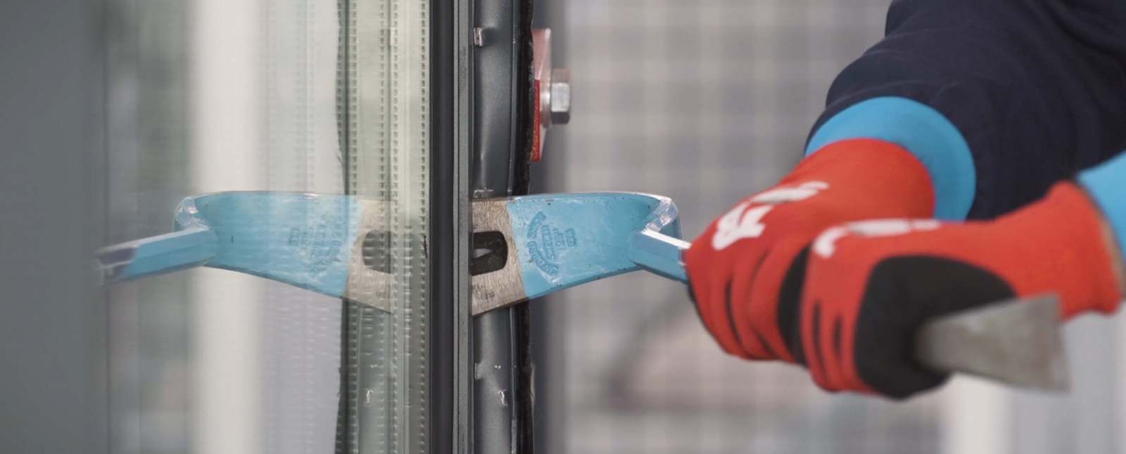Proteção antirroubo - janelas de alumínio e PVC Cortizo